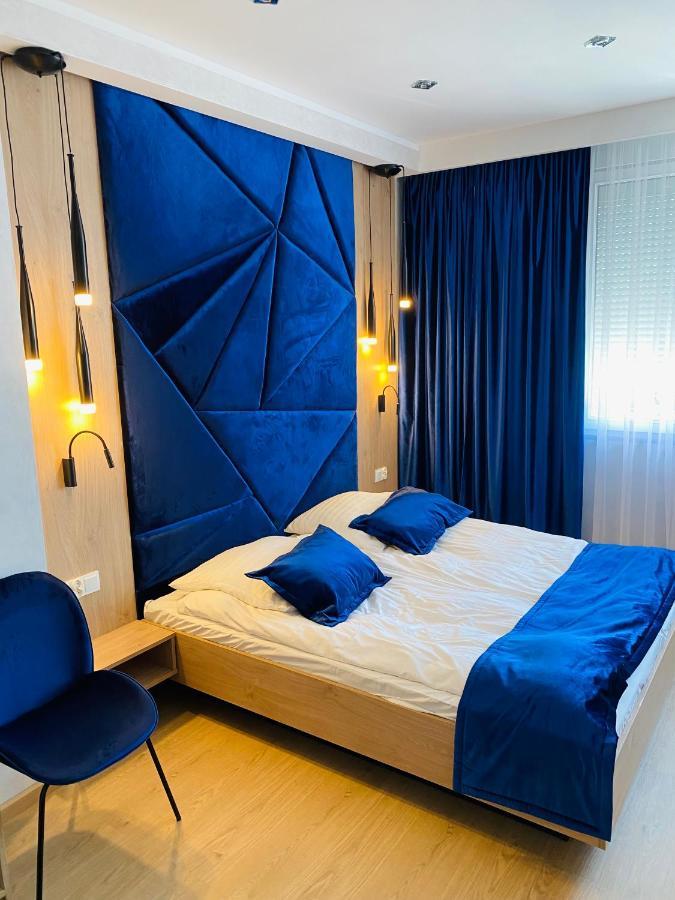 Hotel Diament Rawicz Esterno foto