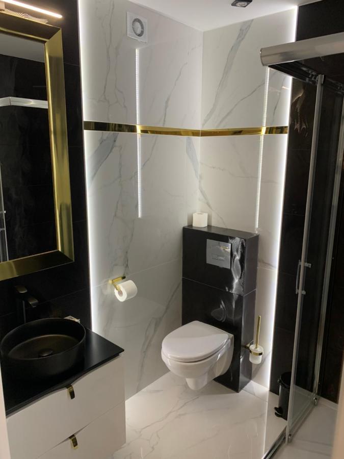 Hotel Diament Rawicz Esterno foto
