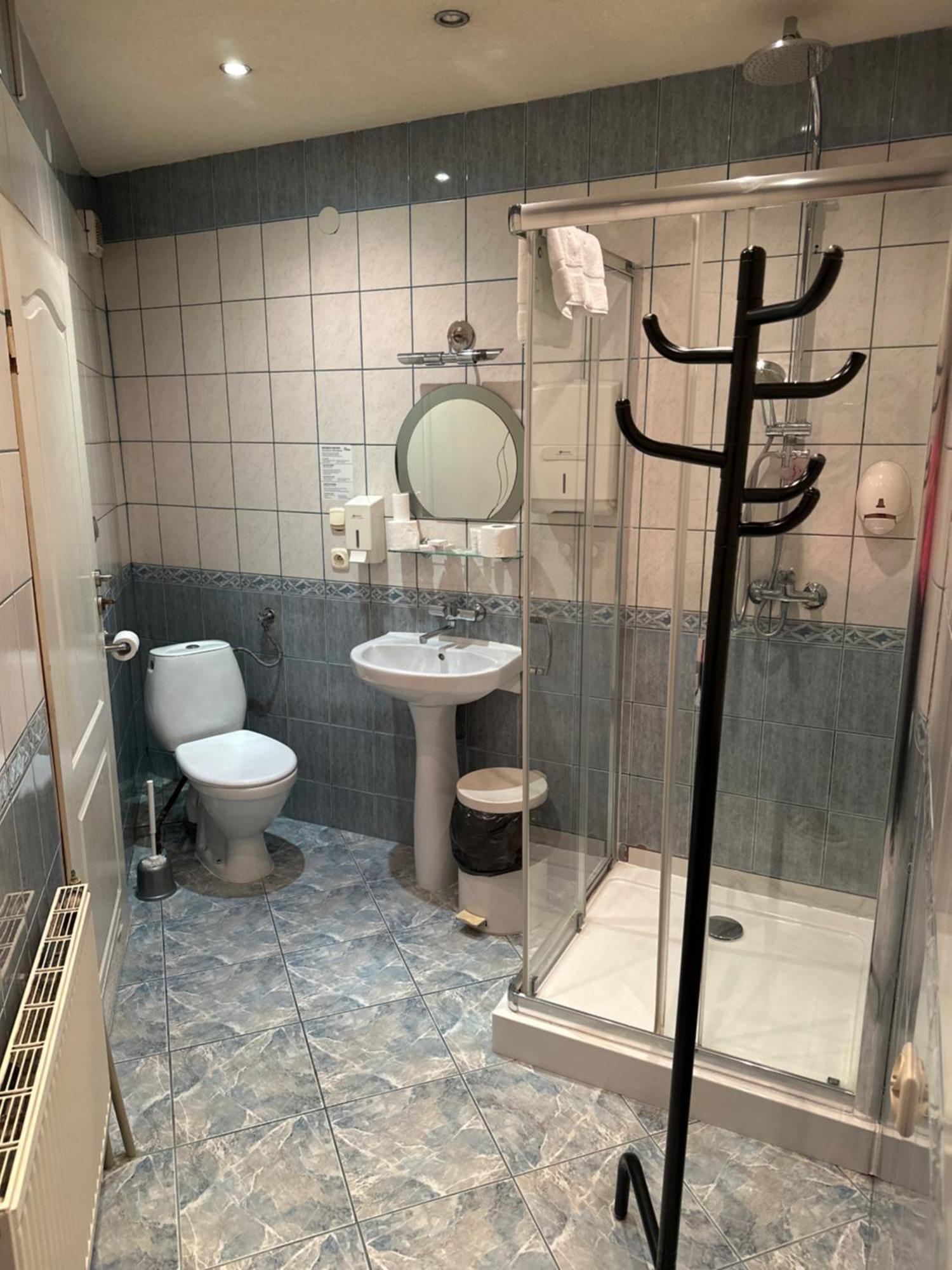 Hotel Diament Rawicz Esterno foto